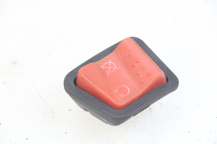 photo de COMMODO COUPE CONTACT APRILIA SCARABEO LIGHT 125 (2007 - 2011)