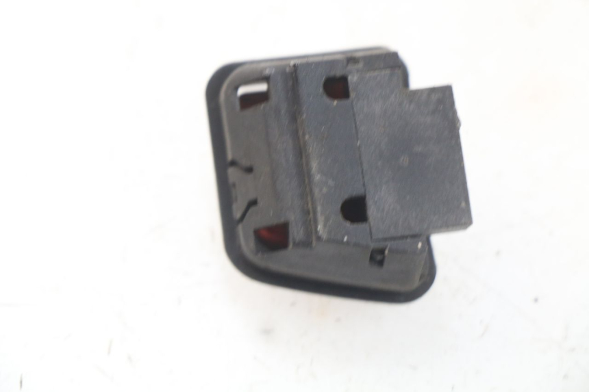 photo de COMMODO COUPE CONTACT PIAGGIO X8 125 (2004 - 2007)