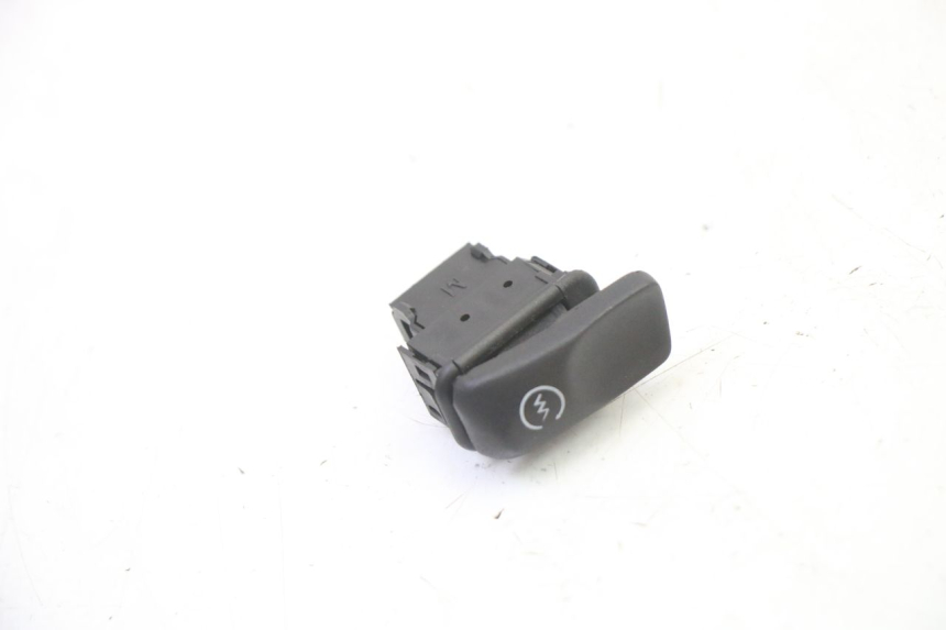 photo de COMMODO DEMARREUR PIAGGIO MP3 HPE 310 (2024 - 2025)