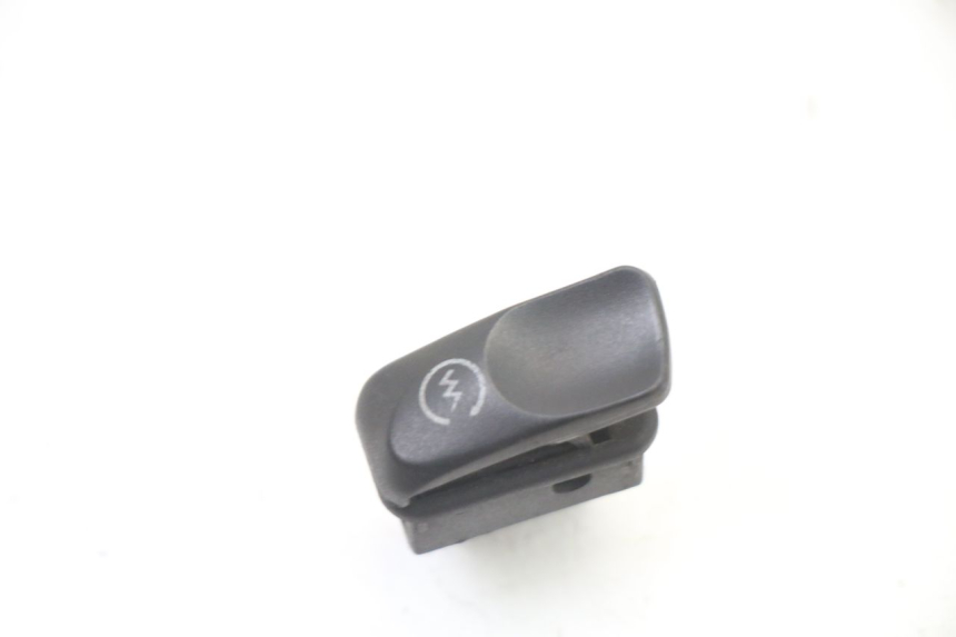 photo de COMMODO DEMARREUR PIAGGIO MP3 500 (2011 - 2015)