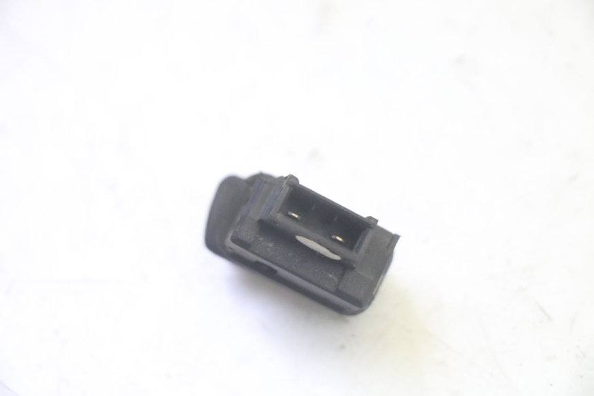 photo de COMMODO DEMARREUR PIAGGIO MP3 500 (2016 - 2018) - Autre angle de vue