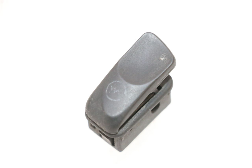 photo de COMMODO DEMARREUR PIAGGIO MP3 RL 250 (2006 - 2010) - Vue principale