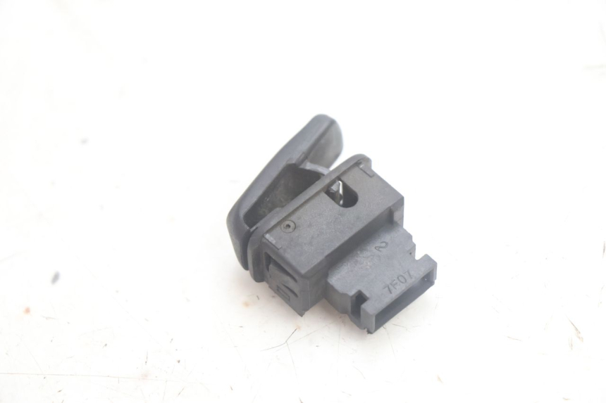 photo de COMMODO DEMARREUR PIAGGIO MP3 125 (2006 - 2014) - Zoom état d’usage