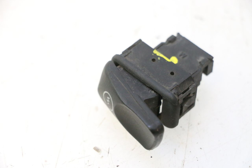 photo de COMMODO DEMARREUR PIAGGIO MP3 500 (2011 - 2015) - Autre angle de vue