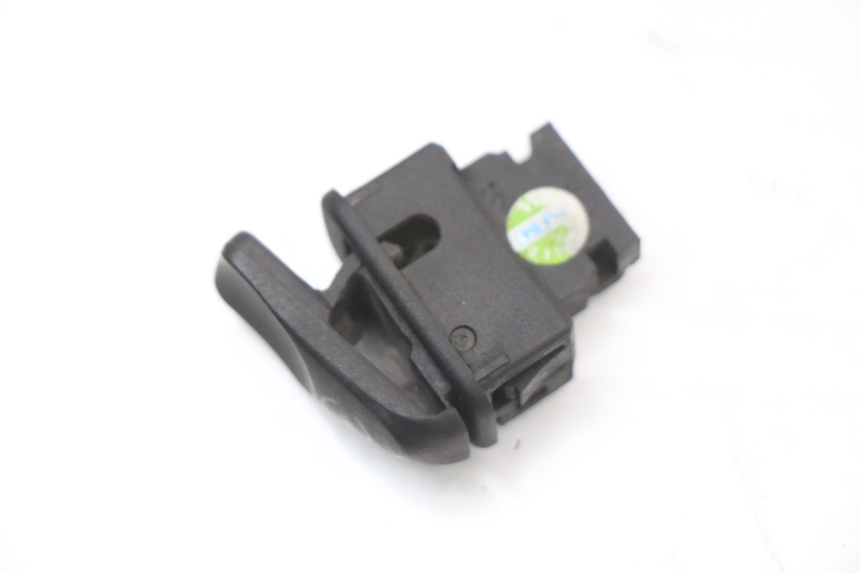 photo de COMMODO DEMARREUR PIAGGIO MP3 500 (2011 - 2015)