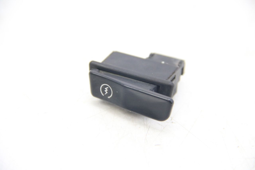 photo de COMMODO DEMARREUR SUZUKI SIXTEEN 125 (2008 - 2010) - Vue principale