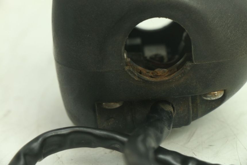 photo de COMMODO DEMARREUR YAMAHA WAVE RUNNER GP R 1200 (2000 - 2003) - Gros plan technique