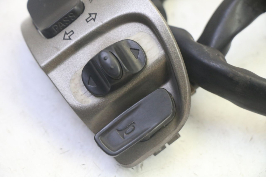 photo de COMMODO DROIT QUADRO 4 4D 350 (2015 - 2018)