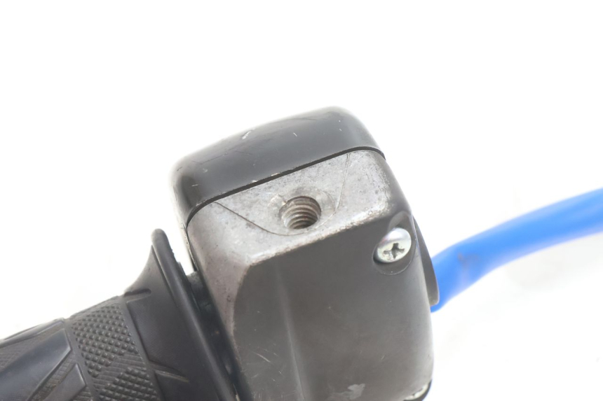 photo de COMMODO DROIT KYMCO AGILITY 16+ 4T 50 (2018 - 2023) - Points de fixation