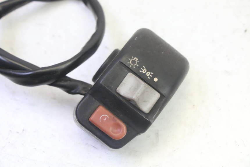 photo de COMMODO DROIT KYMCO AGILITY NAKED RENOUVO 2T 50 (2011 - 2018)