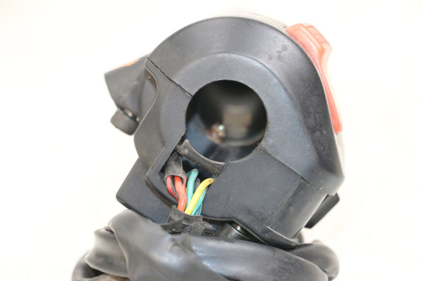 photo de COMMODO DROIT APRILIA CLASSIC 125 (1995 - 2001)