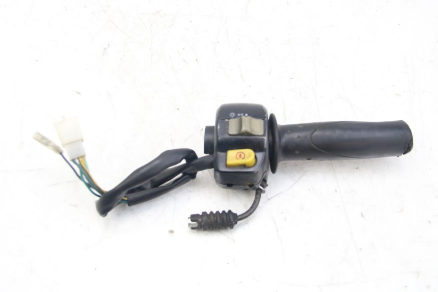 photo de COMMODO DROIT PGO BIG MAX 50 (2001 - 2009)