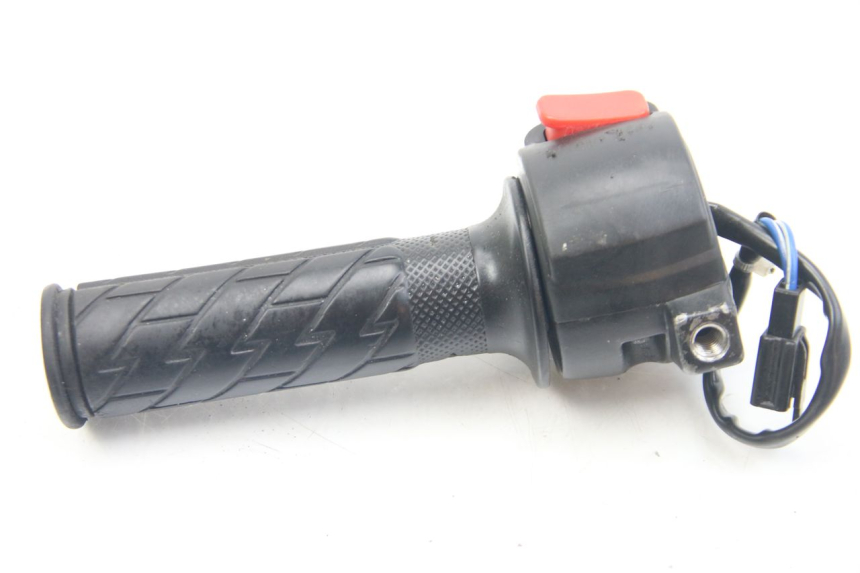 photo de COMMODO DROIT MBK BOOSTER NEXT GENERATION 50 (2004 - 2007)