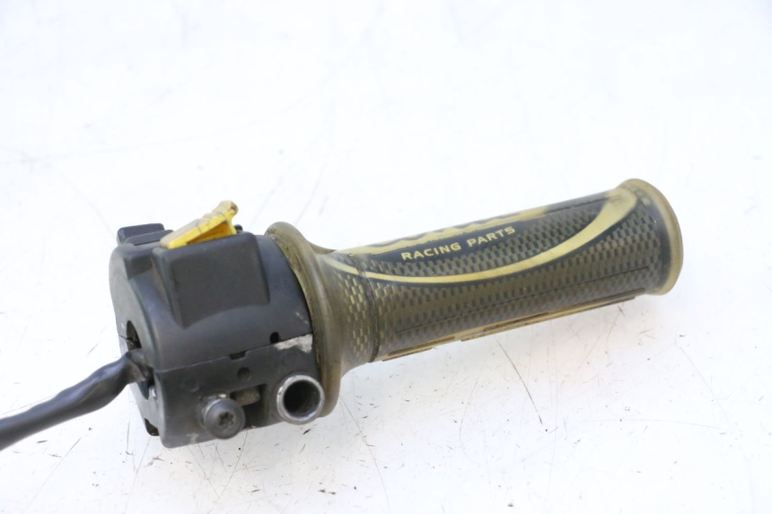 photo de COMMODO DROIT MBK BOOSTER ROCKET 50 (1995 - 1998) - Vue d’ensemble