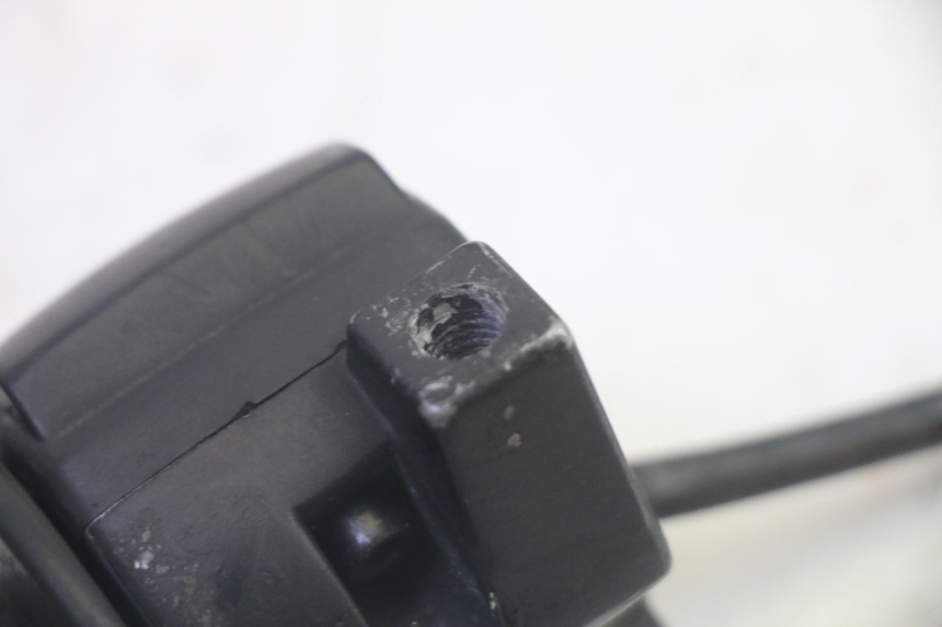 photo de COMMODO DROIT MBK BOOSTER SPIRIT 50 (2004 - 2017) - Vue d’ensemble