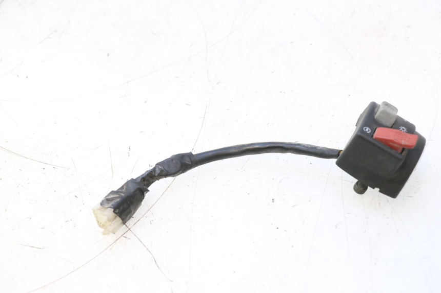 photo de COMMODO DROIT MBK BOOSTER SPIRIT 50 (1999 - 2003) - Zoom état d’usage