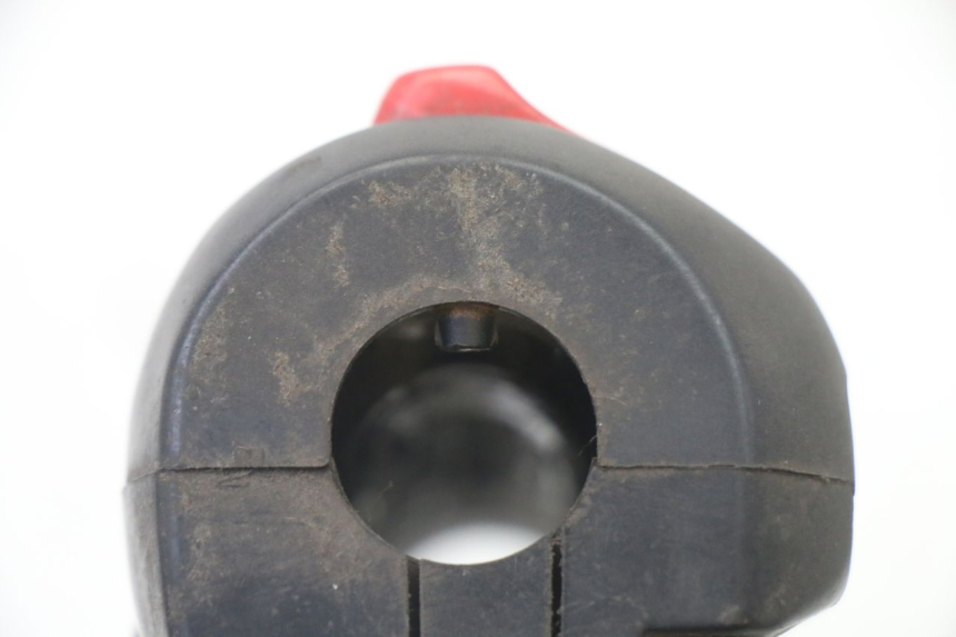 photo de COMMODO DROIT SUZUKI BURGMAN 125 (2007 - 2014)