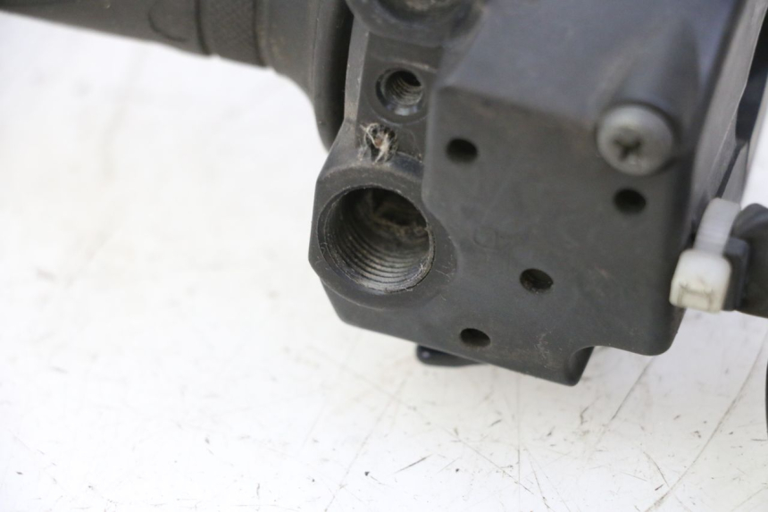 photo de COMMODO DROIT SUZUKI BURGMAN 125 (2007 - 2014)