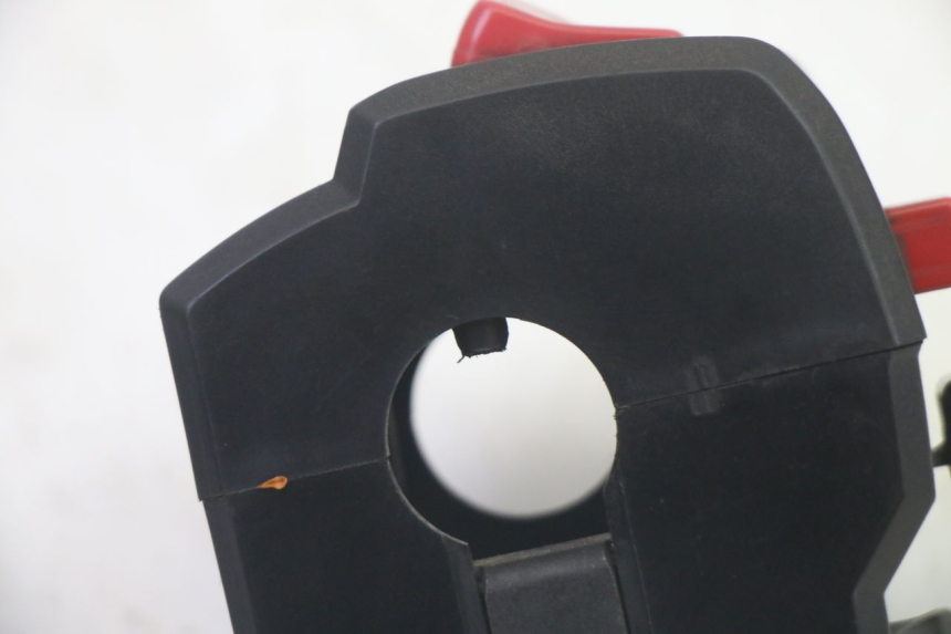 photo de COMMODO DROIT SUZUKI BURGMAN EXECUTIVE ABS 650 (2006 - 2012) - Vue d’ensemble