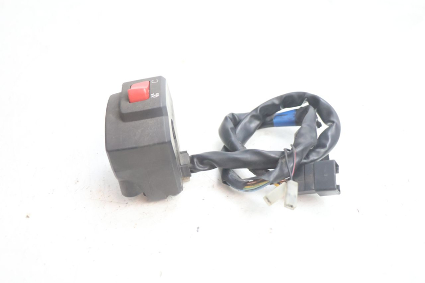 photo de COMMODO DROIT SUZUKI BURGMAN EXECUTIVE ABS 650 (2006 - 2012) - Zoom état d’usage