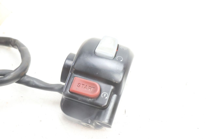 photo de COMMODO DROIT YAMAHA BW'S BWS 125 (2010 - 2013) - Détail de la pièce