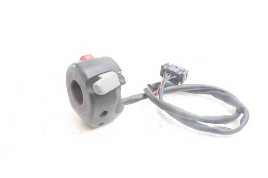 photo de COMMODO DROIT BMW C1 125 (2000 - 2003) - Autre angle de vue