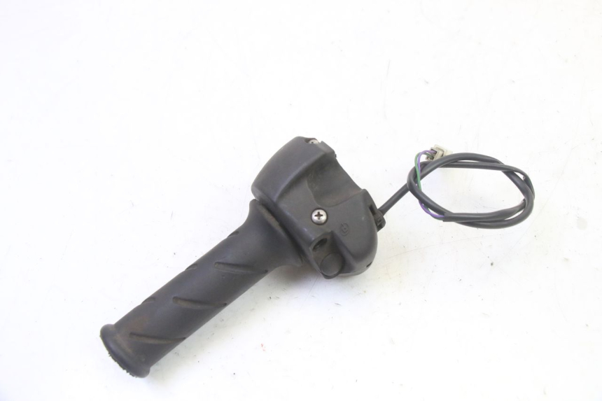 photo de COMMODO DROIT PEUGEOT CITYSTAR 50 (2013 - 2017)