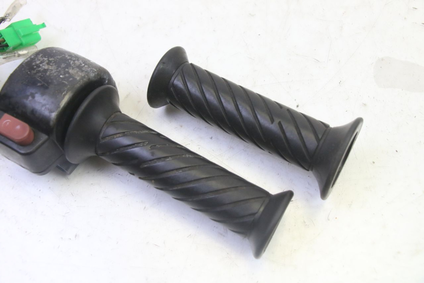 photo de COMMODO DROIT SYM CROX 4T 50 (2016 - 2023)