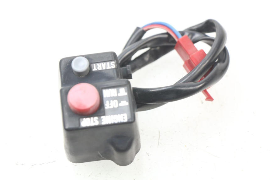 photo de COMMODO DROIT YAMAHA DTR DT-R 125 (1989 - 2004)