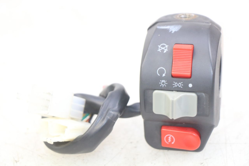 photo de COMMODO DROIT EFUN E2GO 1 (2017 - 2021)