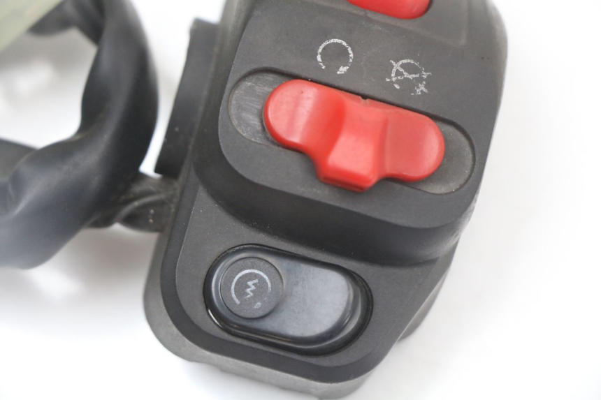 photo de COMMODO DROIT LONGJIA EASY MAX 125 (2020 - 2024)