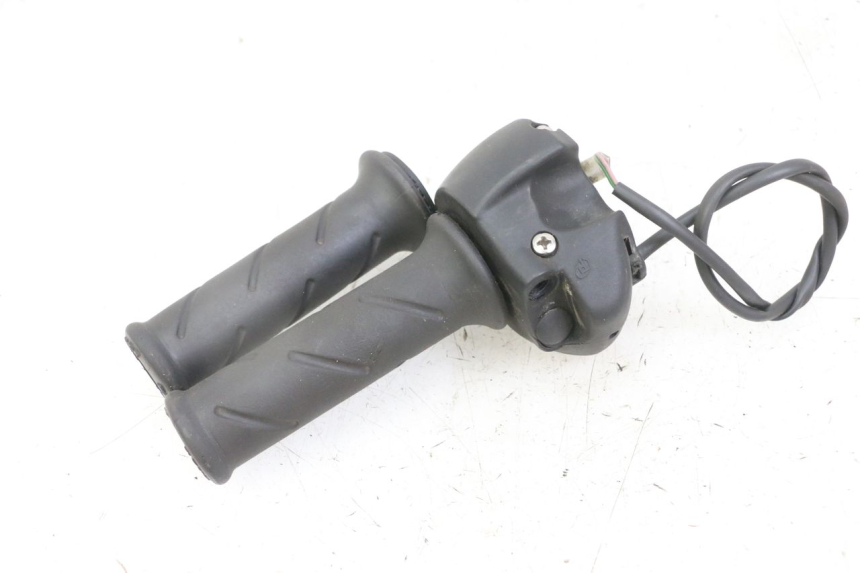 photo de COMMODO DROIT PEUGEOT ELYSTAR 125 (2002 - 2007)