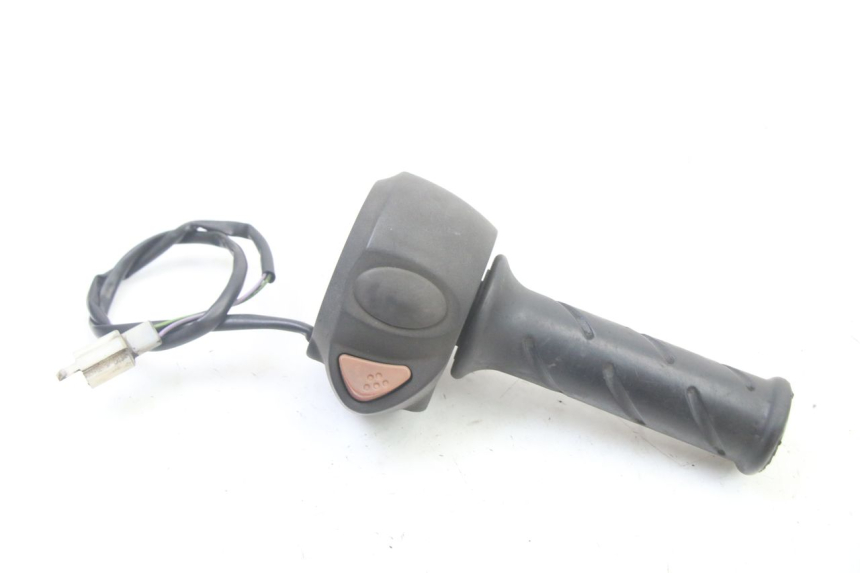photo de COMMODO DROIT PEUGEOT ELYSTAR 50 (2002 - 2014)