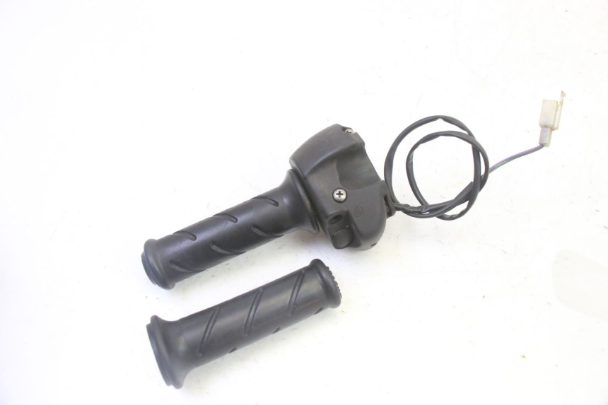 photo de COMMODO DROIT PEUGEOT ELYSTAR 50 (2002 - 2014)