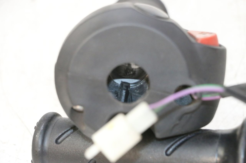 photo de COMMODO DROIT PEUGEOT ELYSTAR 50 (2002 - 2014)