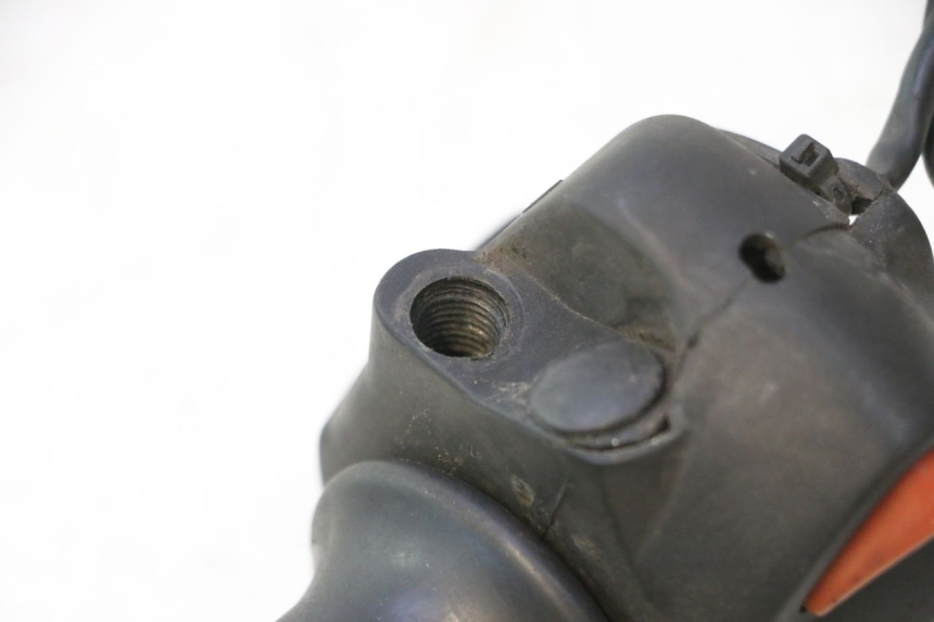 photo de COMMODO DROIT PEUGEOT ELYSTAR 50 (2002 - 2014) - Zoom état d’usage