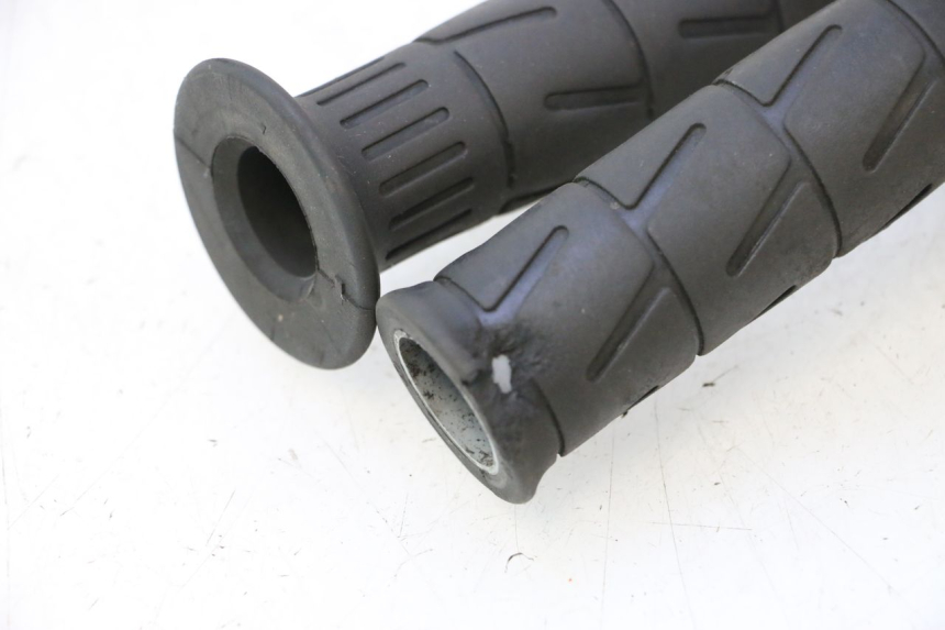 photo de COMMODO DROIT KAWASAKI ER-6 ER6 N 650 (2005 - 2009) - Vue d’ensemble
