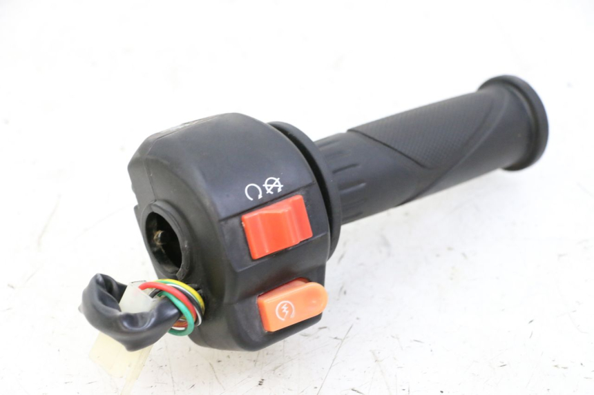 photo de COMMODO DROIT JM MOTORS EVOLIS 4T 50 (2018 - 2022)