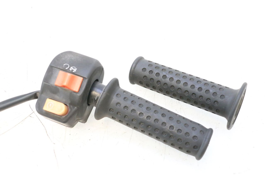 photo de COMMODO DROIT JM MOTORS EVOLIS 4T 50 (2018 - 2022) - Zoom état d’usage