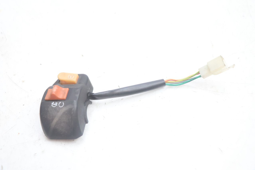 photo de COMMODO DROIT JM MOTORS EVOLIS 4T 50 (2018 - 2022) - Zoom état d’usage