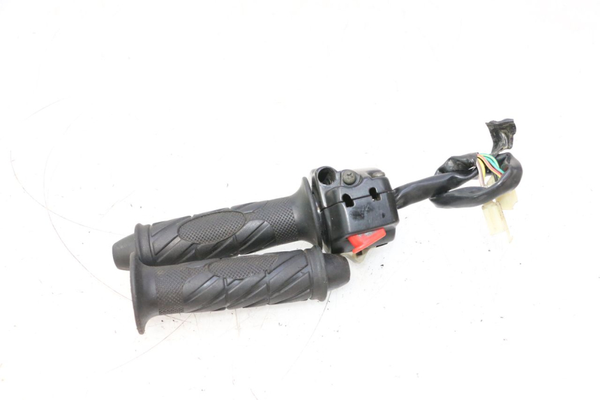 photo de COMMODO DROIT KEEWAY FOCUS 50 (2006 - 2009) - Zoom état d’usage