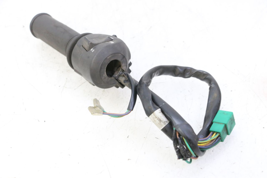 photo de COMMODO DROIT KYMCO GRAND DINK 125 (2008 - 2014)