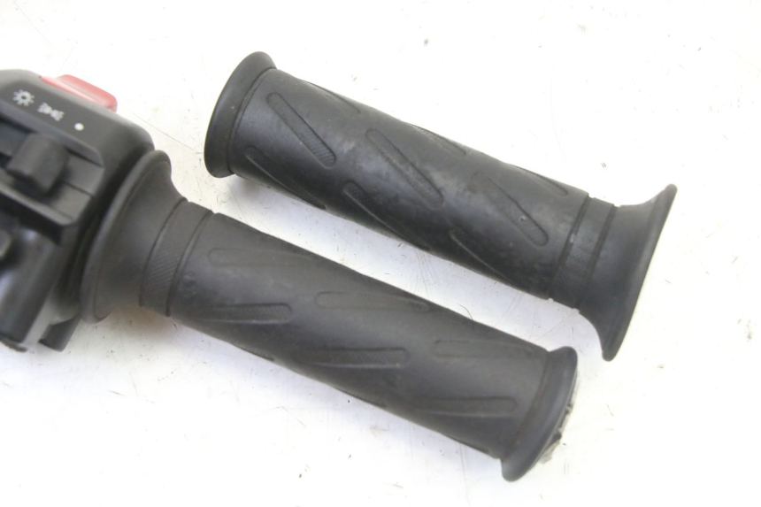 photo de COMMODO DROIT SUZUKI GS GSE 500 (2001 - 2003)