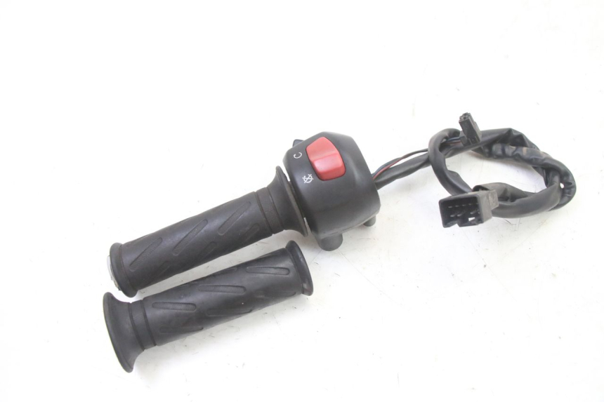 photo de COMMODO DROIT SUZUKI GS GSE 500 (2001 - 2003)
