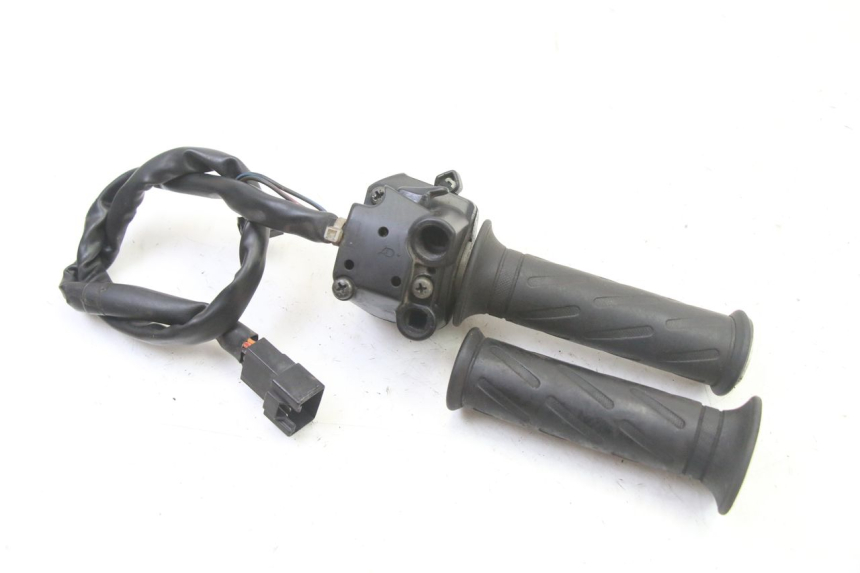 photo de COMMODO DROIT SUZUKI GS GSE 500 (2001 - 2003)