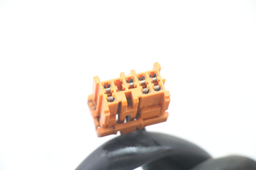 photo de COMMODO DROIT HONDA FES S-WING SWING ABS 125 (2007 - 2015)