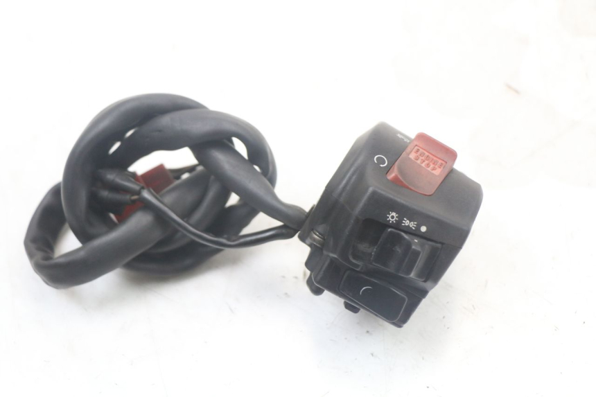 photo de COMMODO DROIT HONDA NTV DEAUVILLE 650 (1998 - 2001)