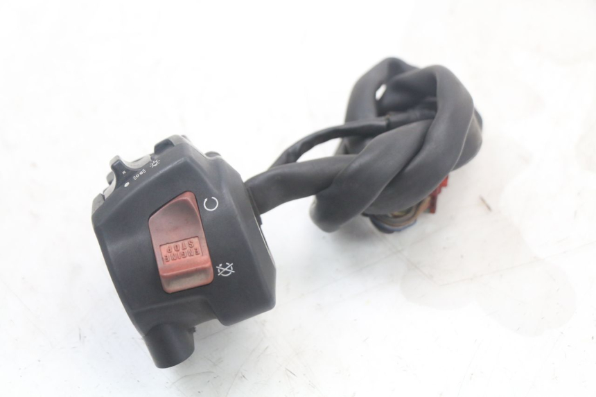 photo de COMMODO DROIT HONDA NTV DEAUVILLE 650 (1998 - 2001)