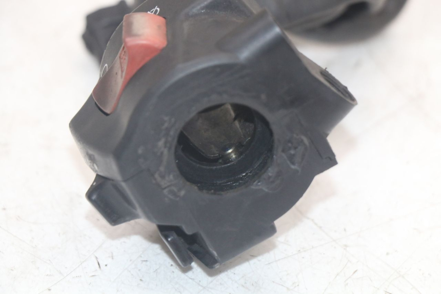 photo de COMMODO DROIT HONDA NTV DEAUVILLE 650 (1998 - 2001)
