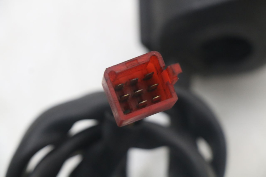 photo de COMMODO DROIT HONDA NTV DEAUVILLE 650 (1998 - 2001)